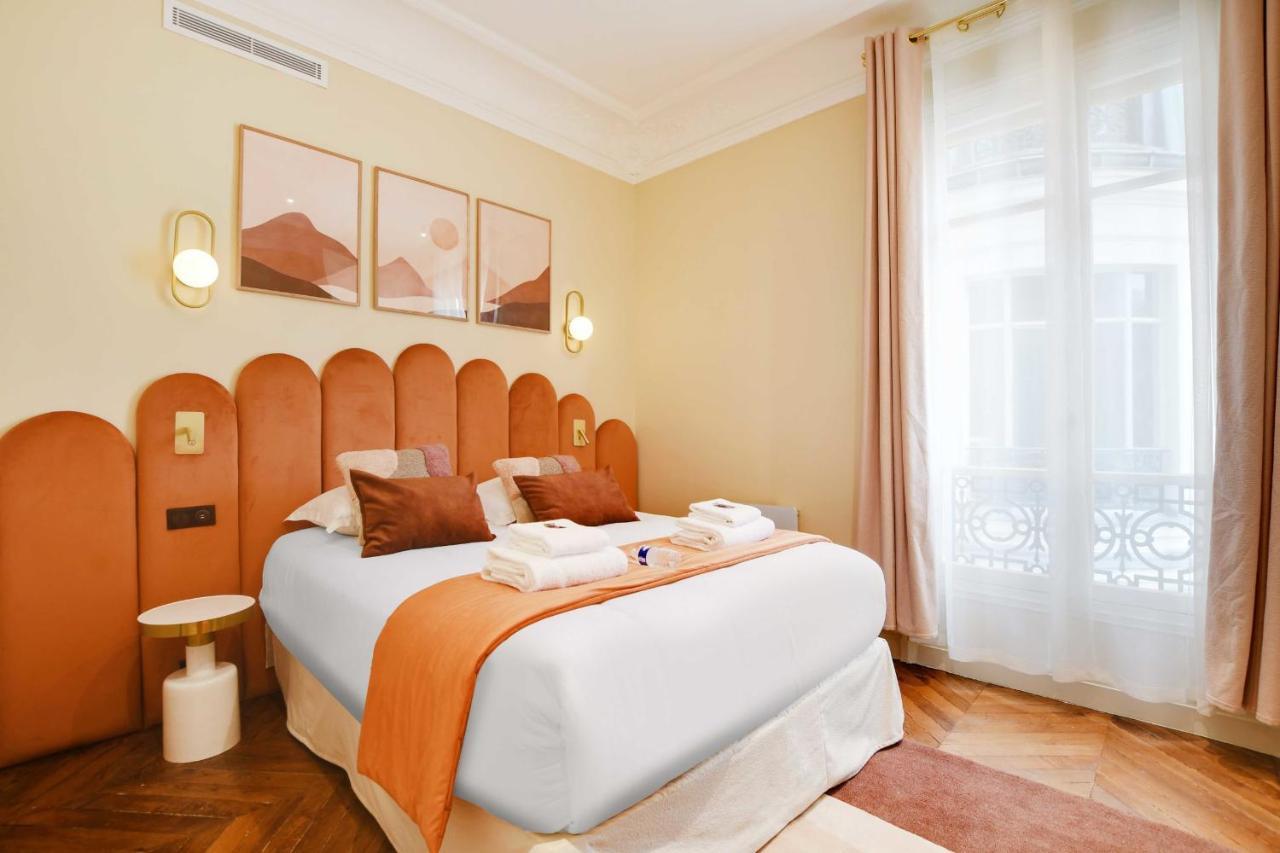 פריז Chic Apartment - 1Br-4P - Facing The Louvre מראה חיצוני תמונה