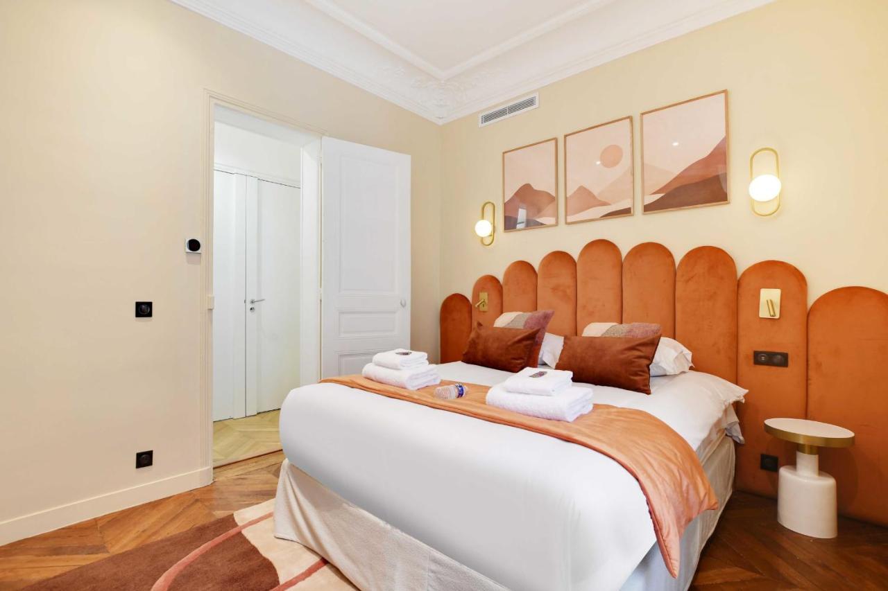 פריז Chic Apartment - 1Br-4P - Facing The Louvre מראה חיצוני תמונה