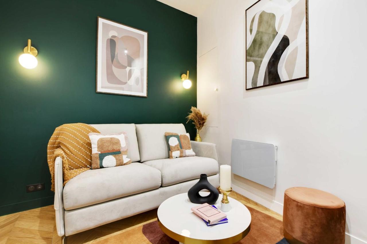 פריז Chic Apartment - 1Br-4P - Facing The Louvre מראה חיצוני תמונה
