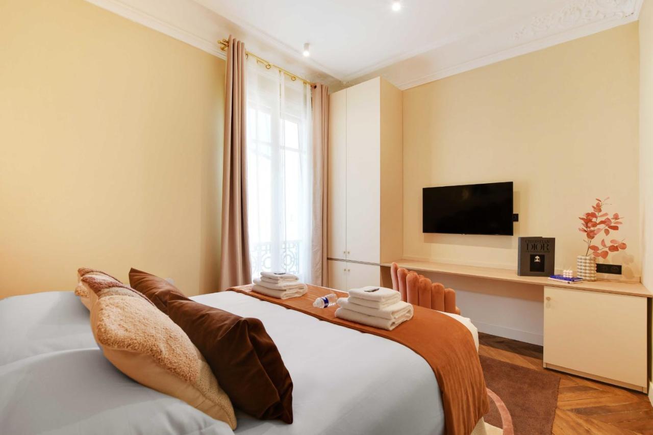 פריז Chic Apartment - 1Br-4P - Facing The Louvre מראה חיצוני תמונה