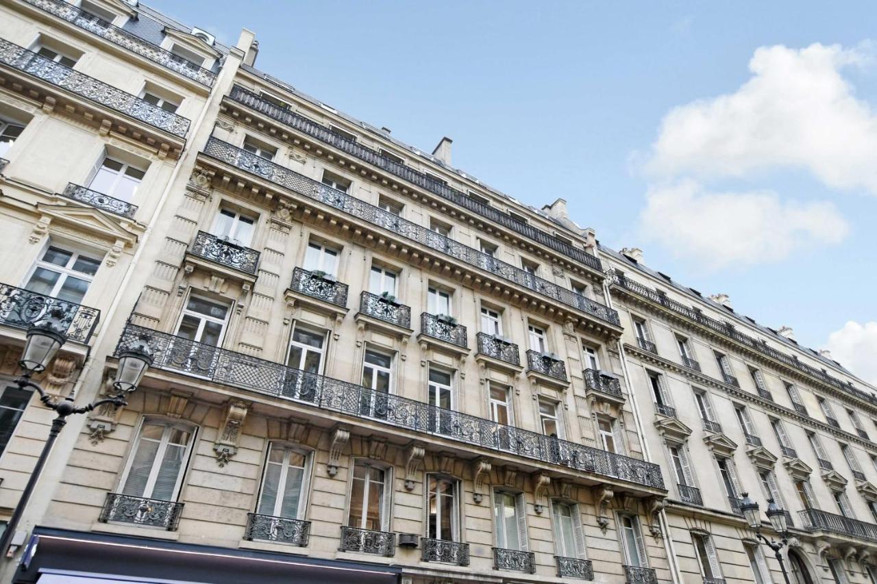 פריז Chic Apartment - 1Br-4P - Facing The Louvre מראה חיצוני תמונה
